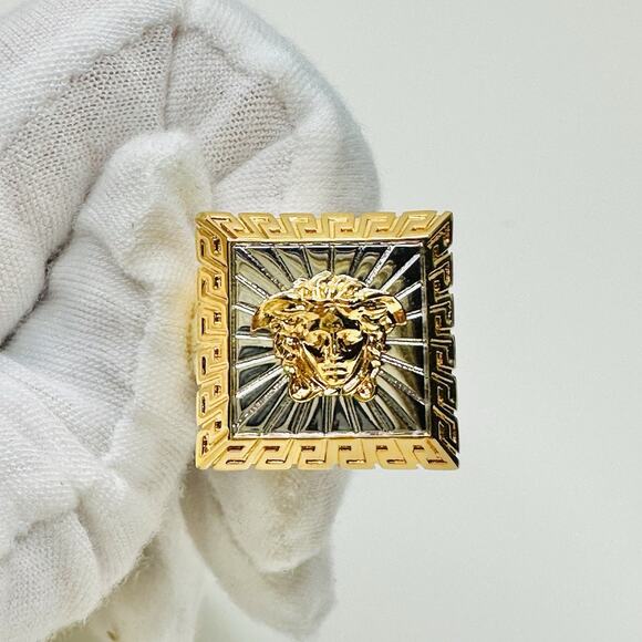 NIB Versace Medusa Head Square Ring 21 US 9.5 Gold Silver Tone Bicolor - Picture 8 of 14